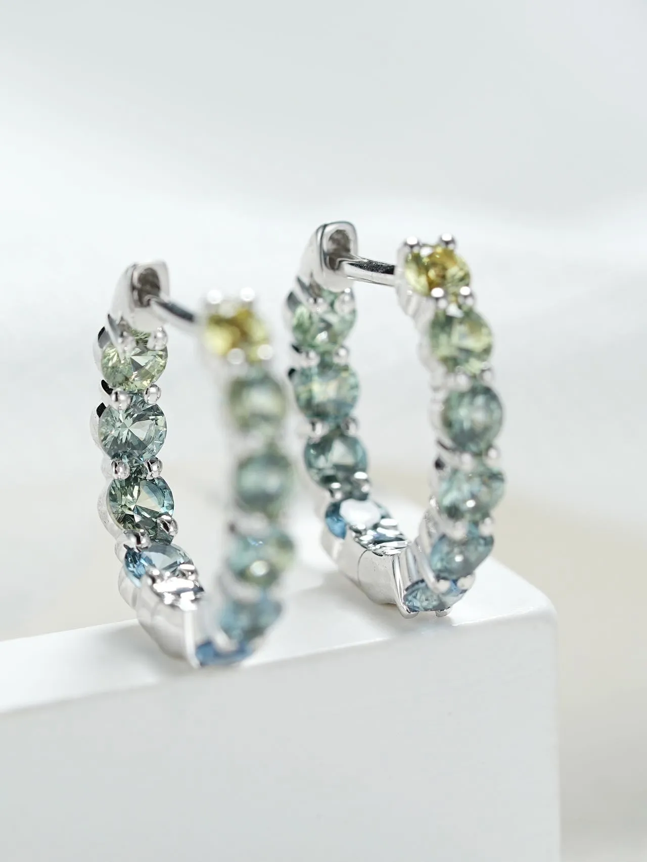 18K Gold Round Cut Turquoise Bubble Hoop Earrings