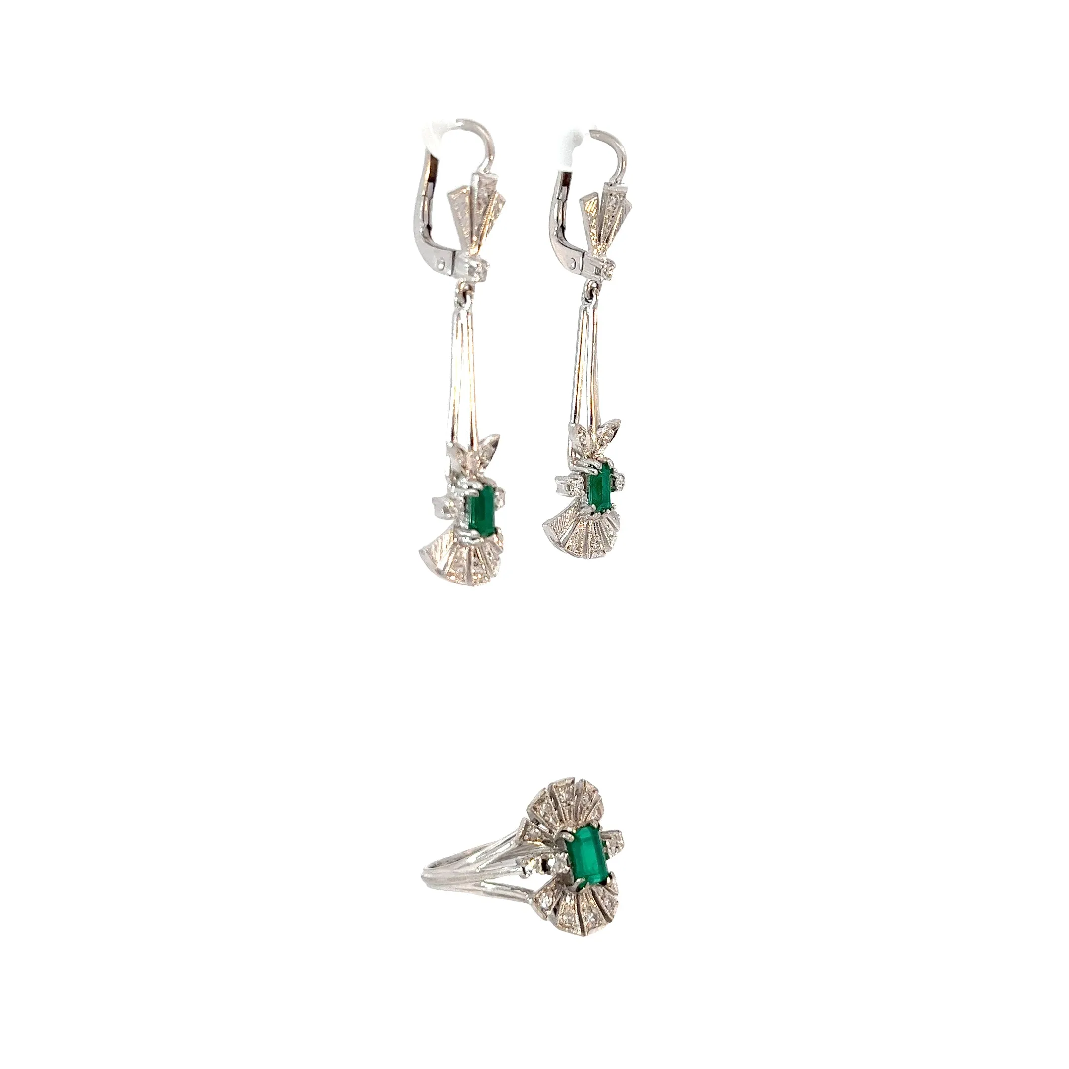 18KW .50CT COLOMBIAN EMERALD FVS2/1CT TOTAL WEIGHT DIAMOND VINTAGE MATCHING EARRING/RING SET