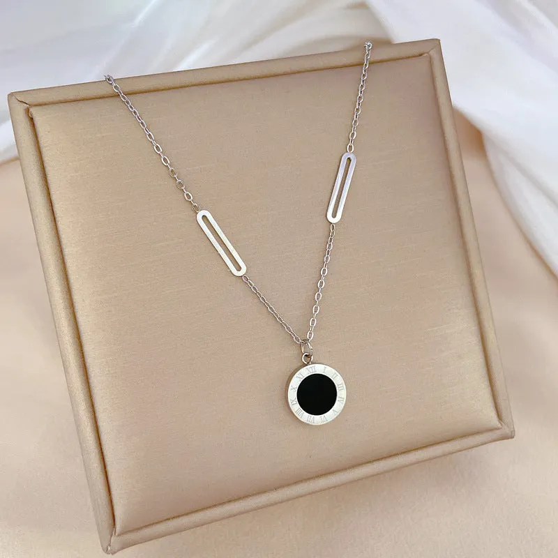 Chic Korean Jewelry Roman Numeral Disc Pendant Necklace in Timeless Titanium Steel – Monochrome Elegance for Unique Women's Style