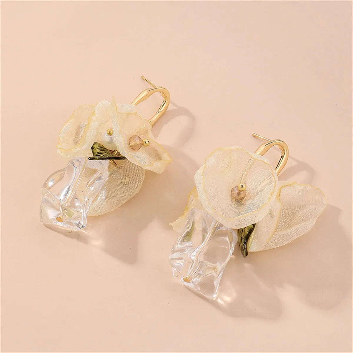 Crystal & Pearl Mesh Leaf Bow Drop Earrings