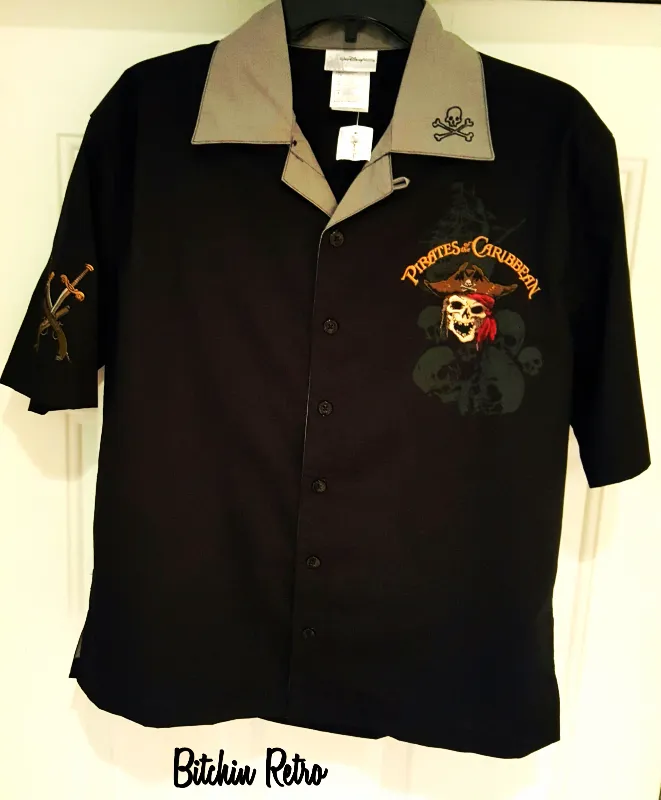 Disney Pirates of The Caribbean Shirt Mens Small Embroidered Button Down