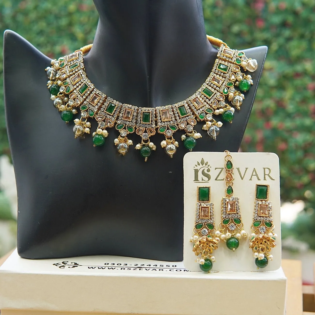 Elegant Partywear Necklace Set With Jhumki Teeka