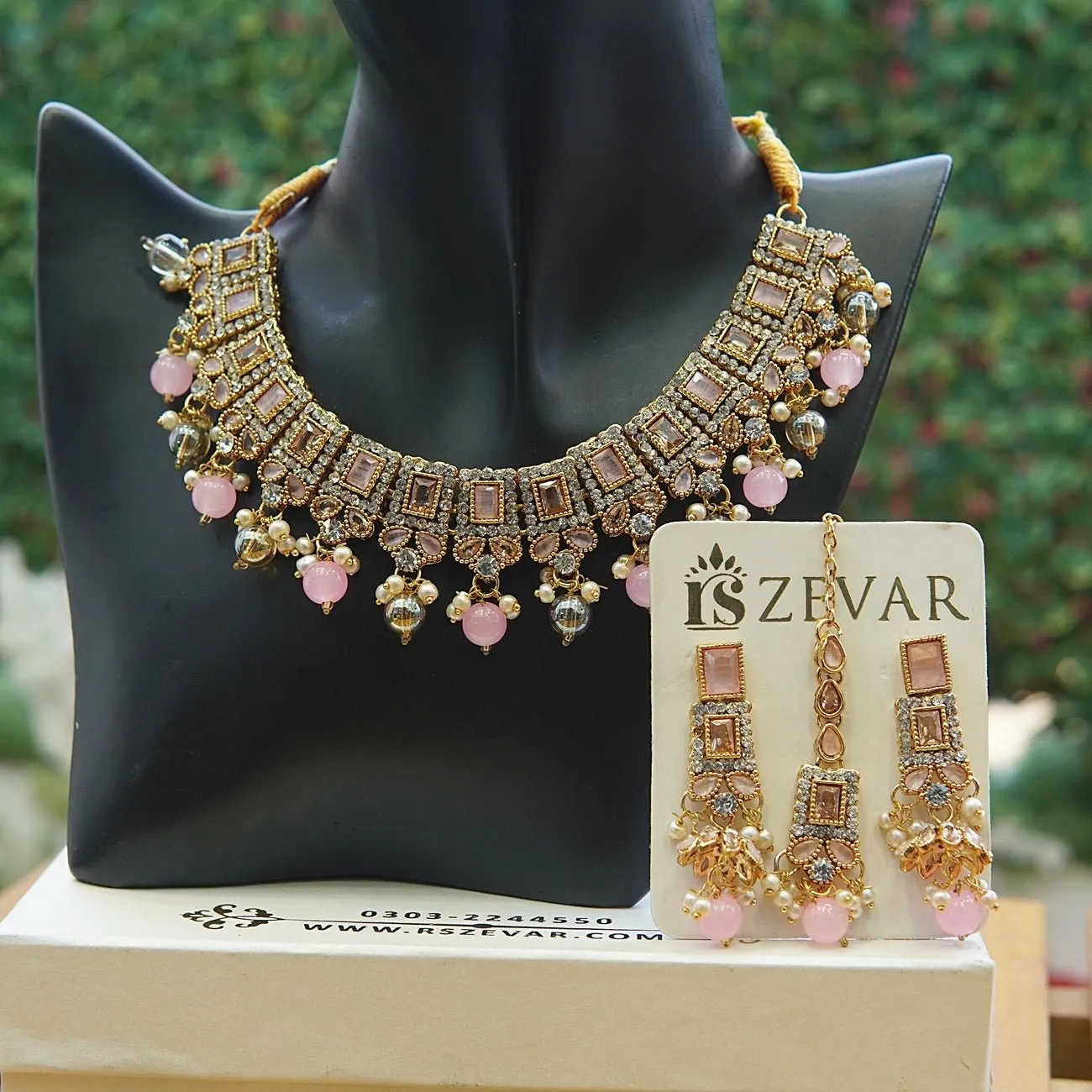 Elegant Partywear Necklace Set With Jhumki Teeka