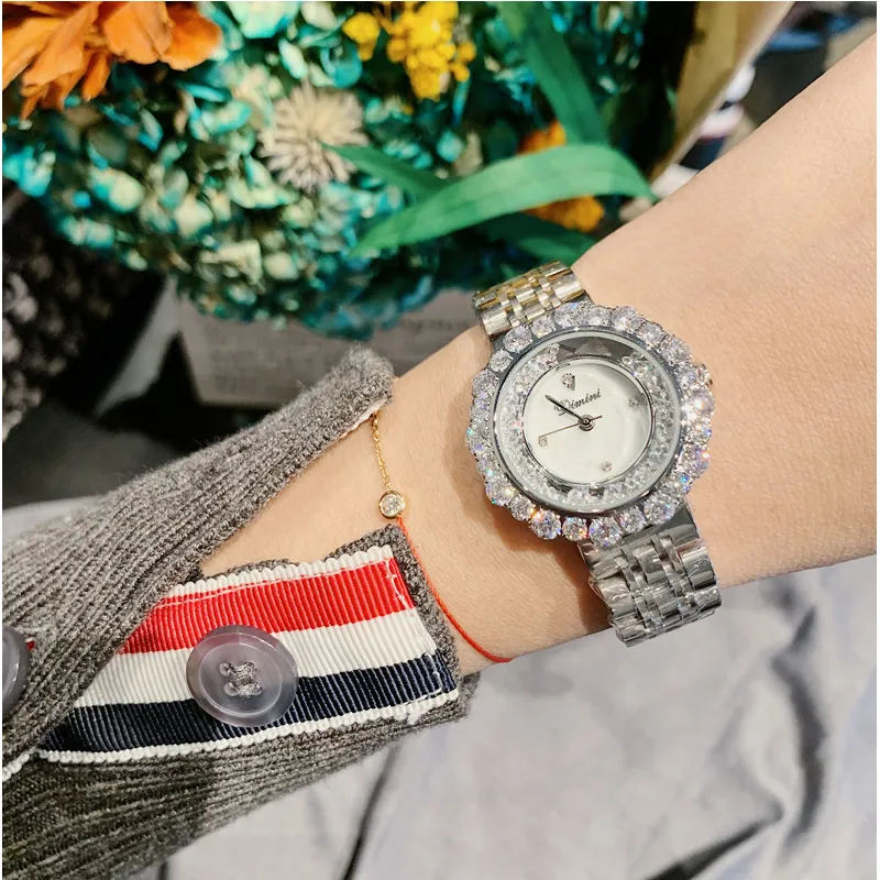 Fashion Inlaid Quicksand Dial Women's Watch