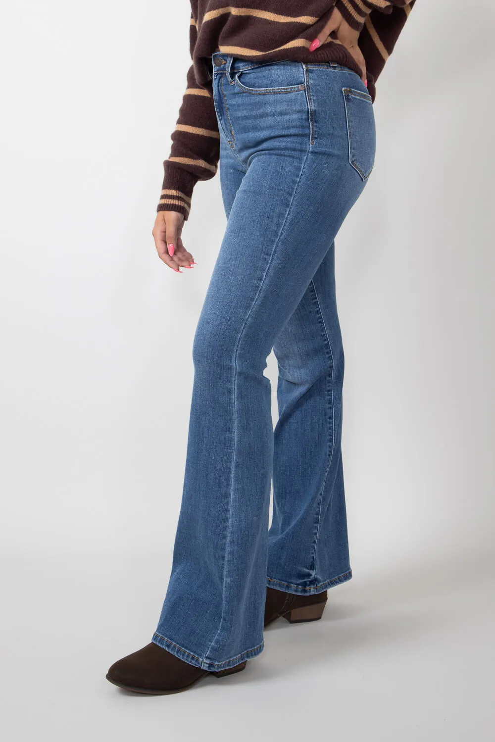 Judy Blue High Rise Classic Flare Jeans for Women | 82588REG