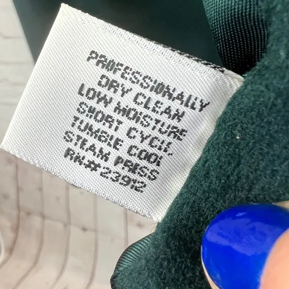 •Like New! VINTAGE |•FORECASTER•| Beautiful Emerald Green 100% Wool Coat