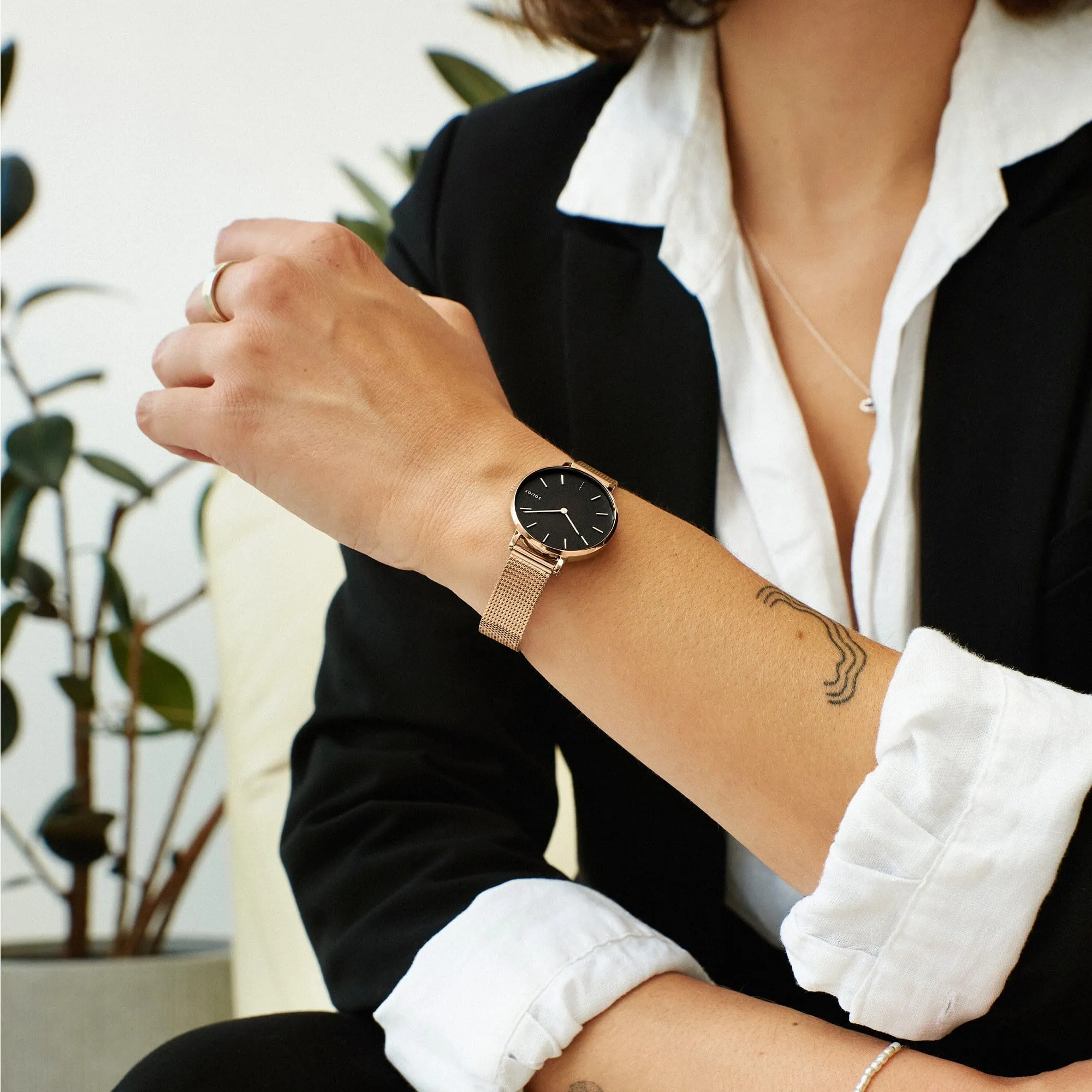 Mini Solar Watch with Black & Rose Gold Dial | Rose Gold Mesh Strap