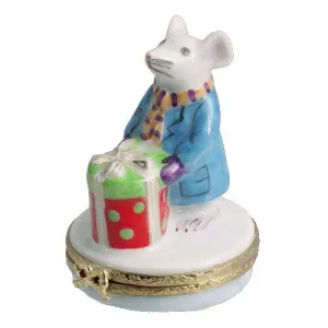Mouse Bearing Christmas Present