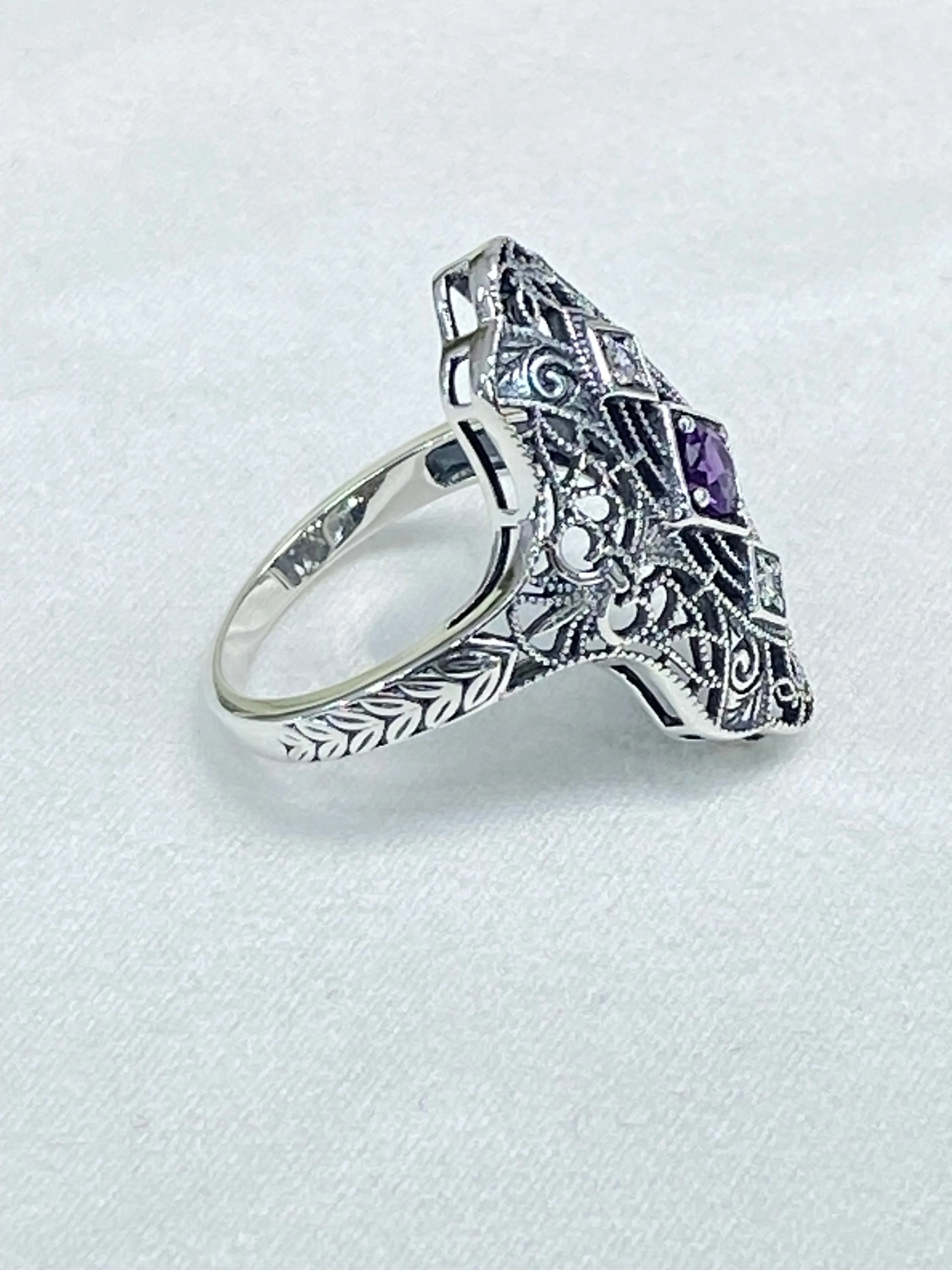 Natural Amethyst Ring, 1920s-30s Art Deco, Gatsby style Jewelry D593