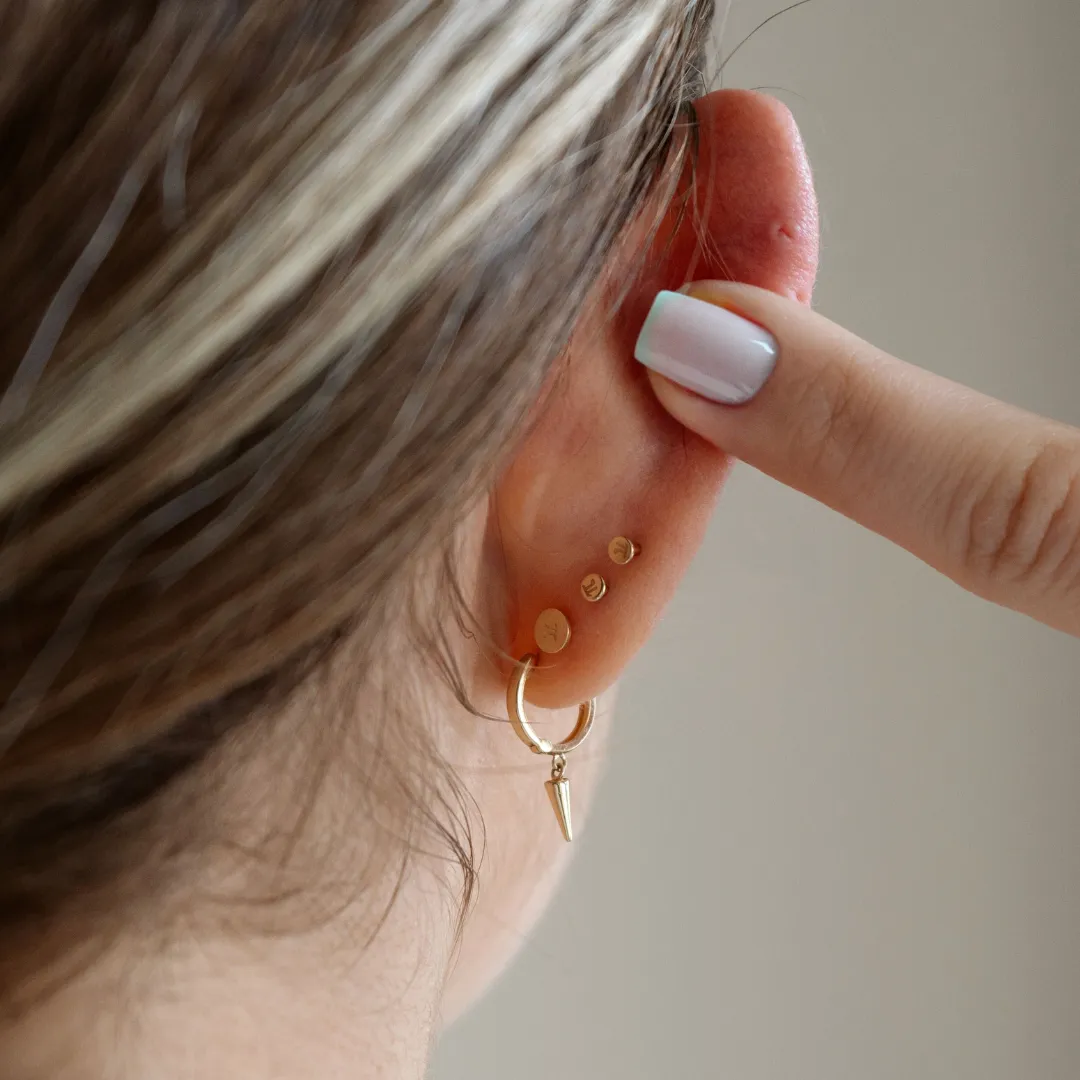 Pavè Curve Flatback Stud