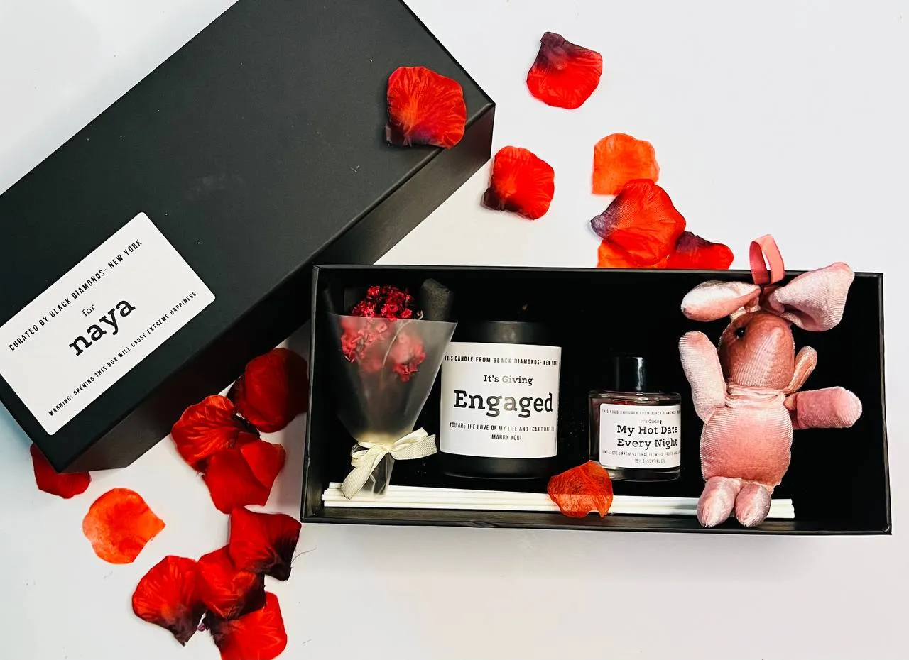 Red Delicious Natural Crystal Personalize Candle Luxury Gift Set