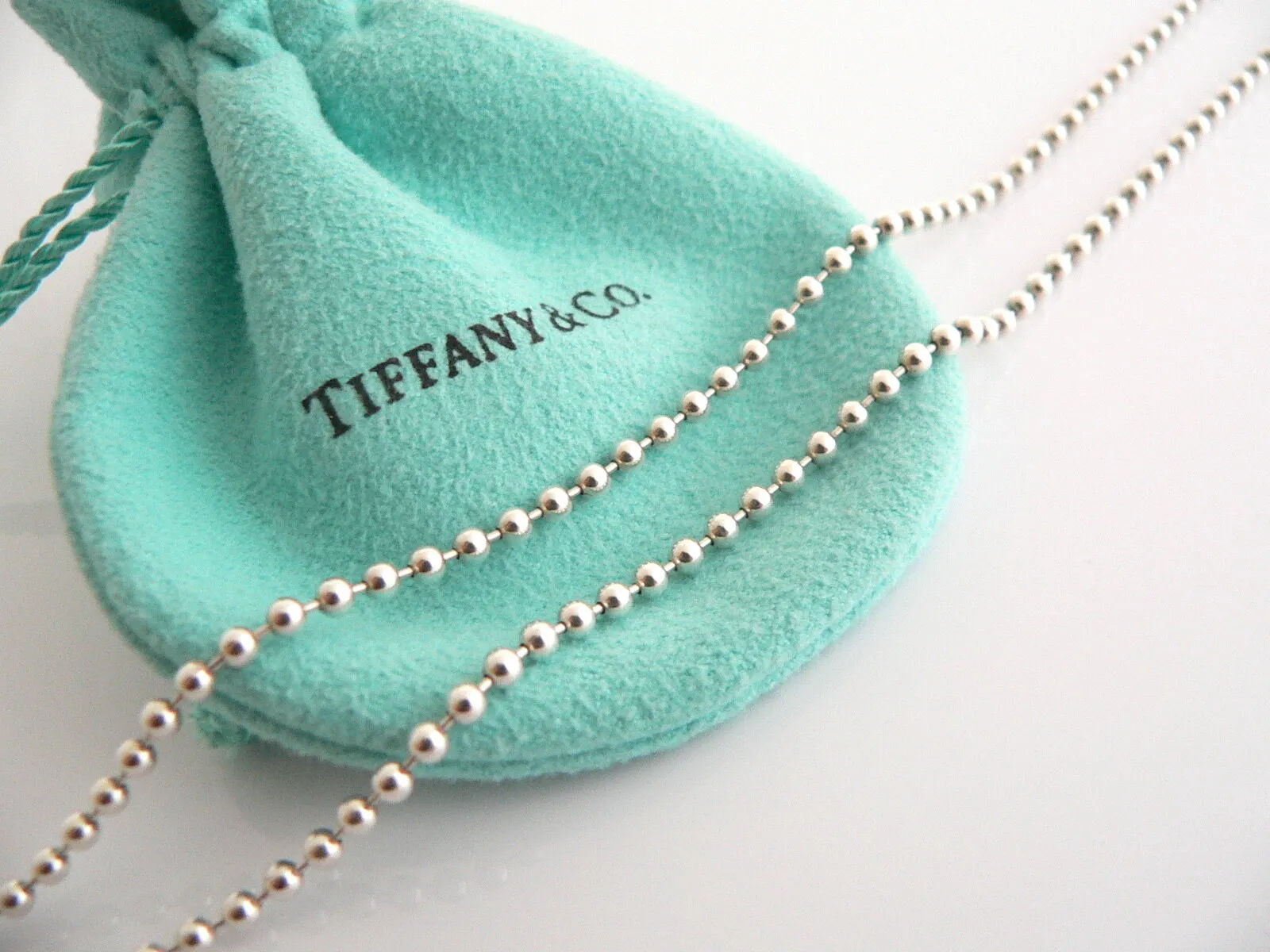 Tiffany & Co Crocodile Necklace 21 Inch Chain Pendant Charm Gift Silver Pouch