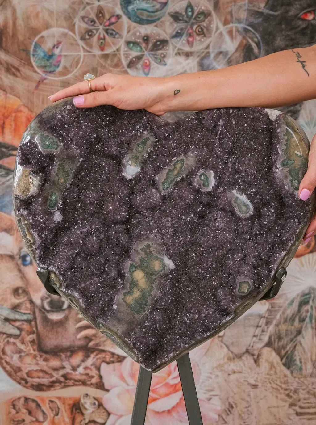 Uruguayan Amethyst Heart Collectors Piece (3 Foot)