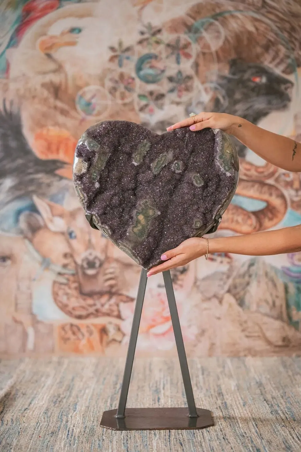 Uruguayan Amethyst Heart Collectors Piece (3 Foot)