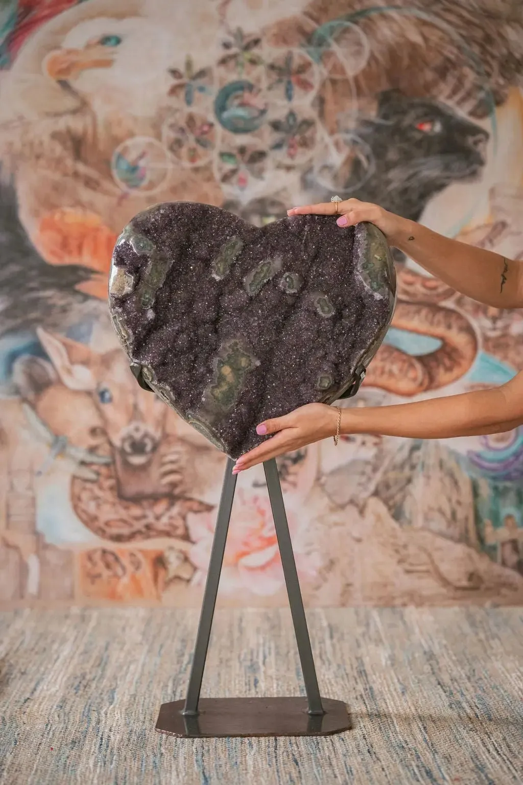 Uruguayan Amethyst Heart Collectors Piece (3 Foot)