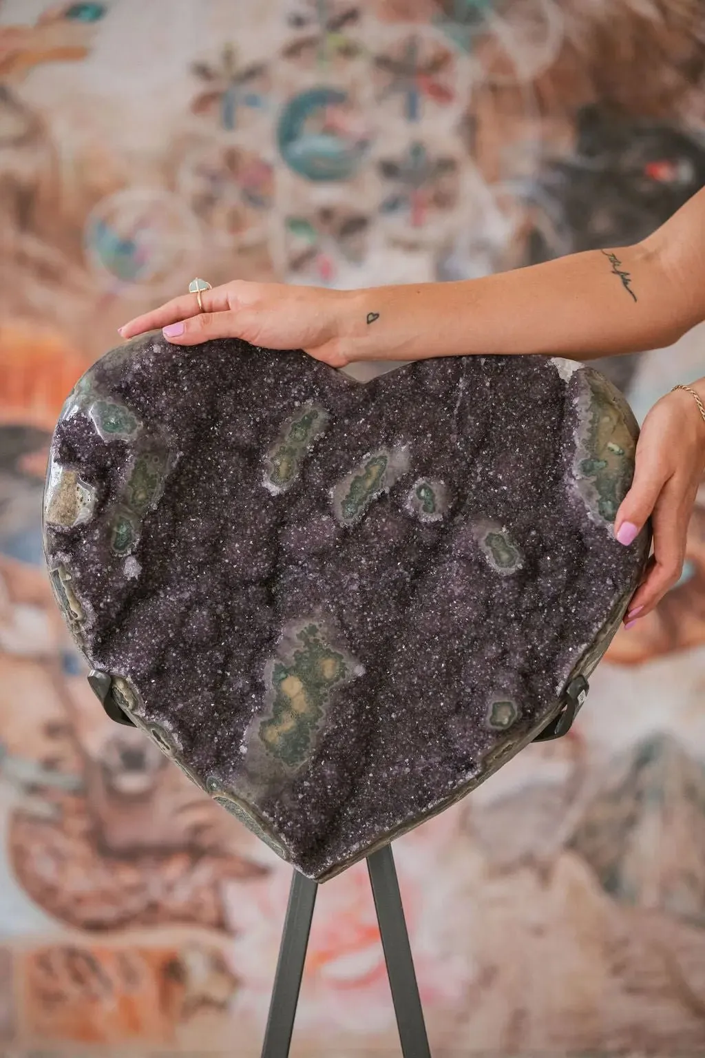 Uruguayan Amethyst Heart Collectors Piece (3 Foot)