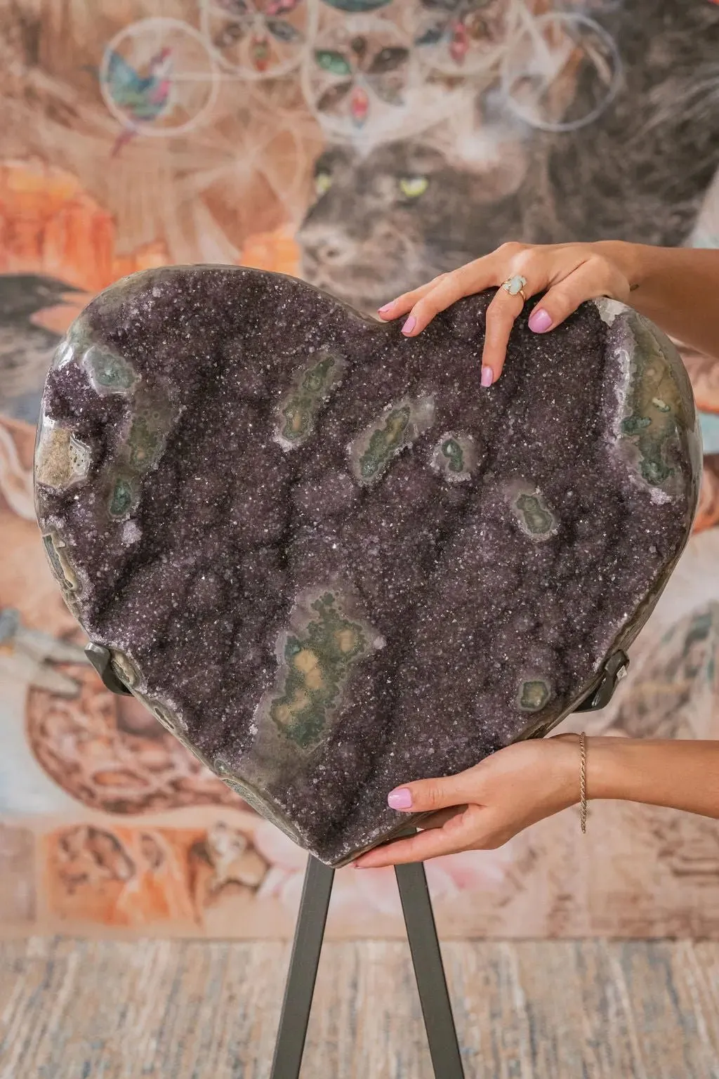 Uruguayan Amethyst Heart Collectors Piece (3 Foot)