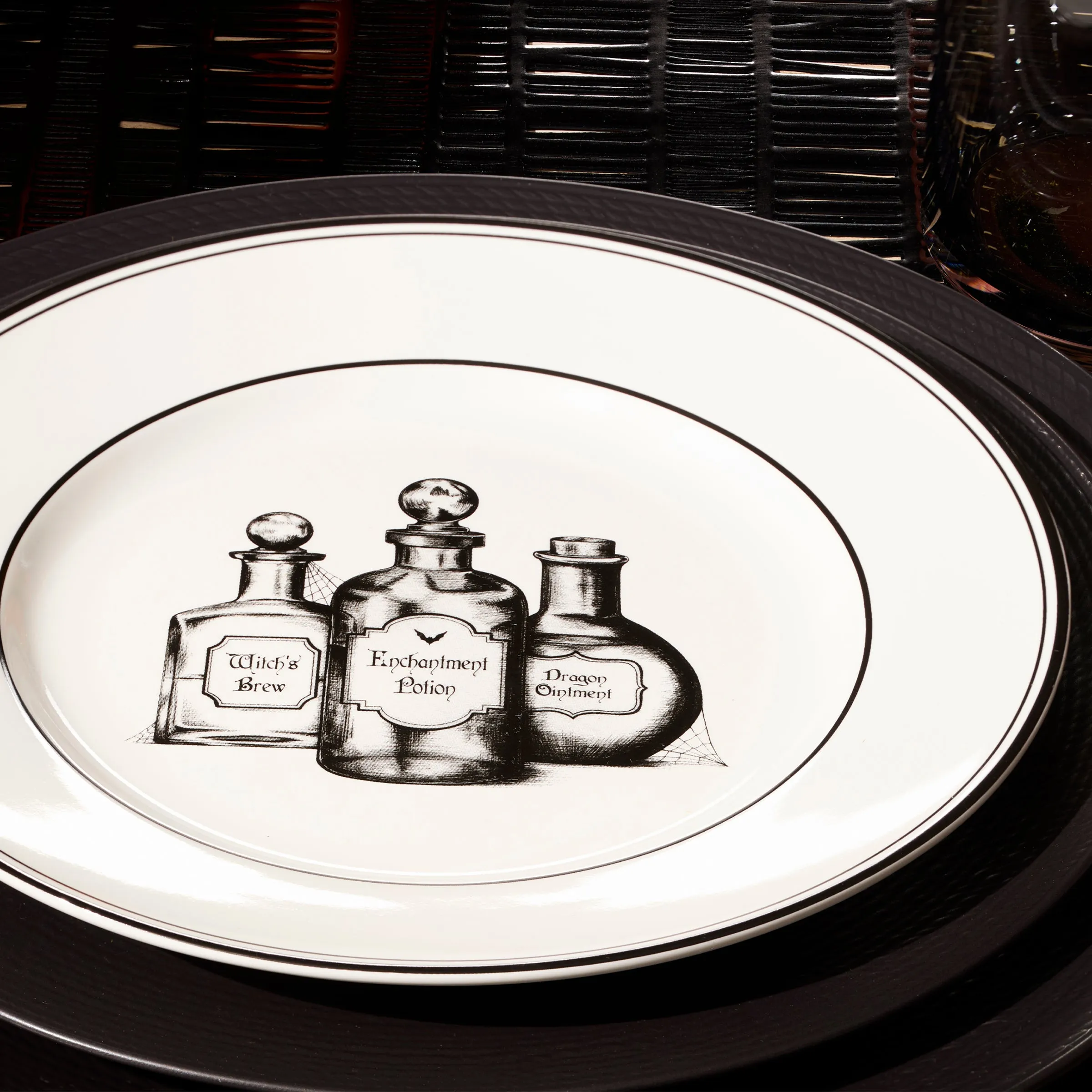 Vintage Halloween 4-Piece Dessert Plate Set